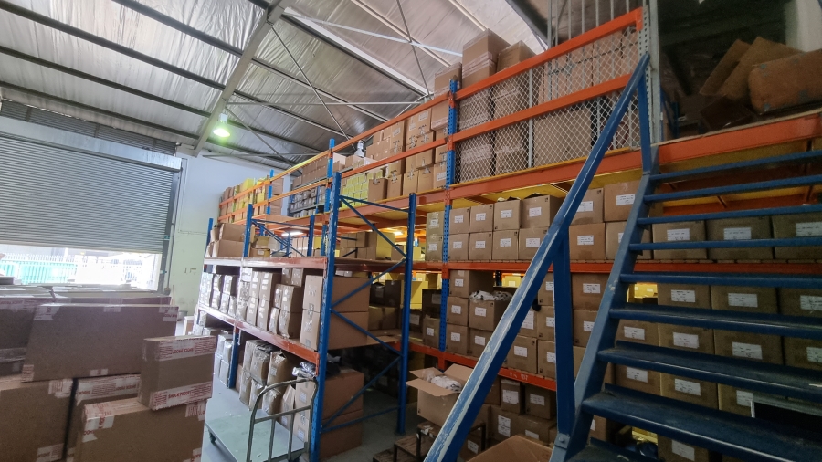 To Let commercial Property for Rent in Montague Gardens Western Cape